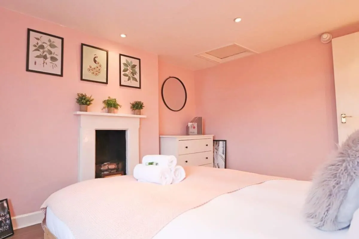 Ambrose Apartment - Hopewell Bristol
